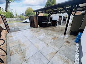 Photo 17- click for photo gallery